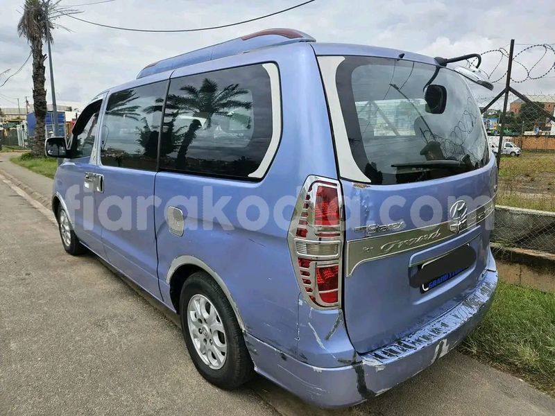 Big with watermark hyundai grand starex analamanga antananarivo 9100