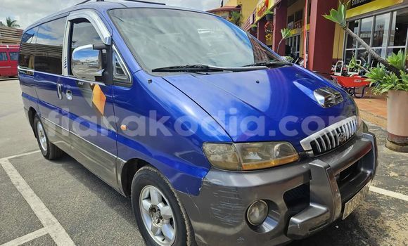 Acheter Occasion Voiture Hyundai Starex Bleu à Antananarivo, Analamanga