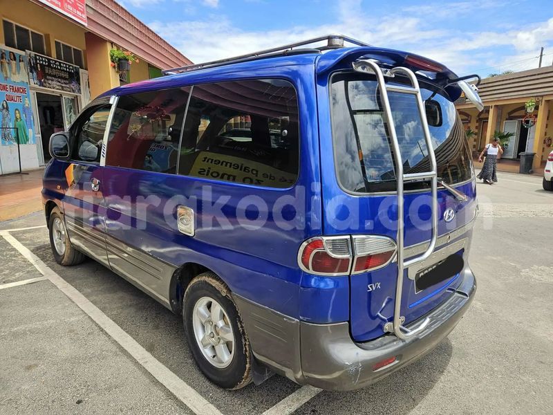 Big with watermark hyundai starex analamanga antananarivo 9101