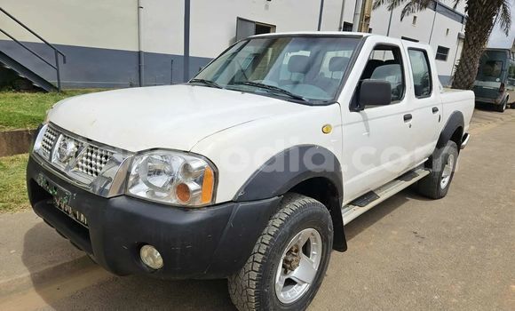 Acheter Occasion Voiture Nissan AD Blanc à Antananarivo, Analamanga