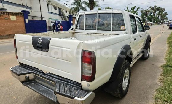 Acheter Occasion Voiture Nissan AD Blanc à Antananarivo, Analamanga Acheter Occasion Voiture Nissan AD Blanc à Antananarivo, Analamanga