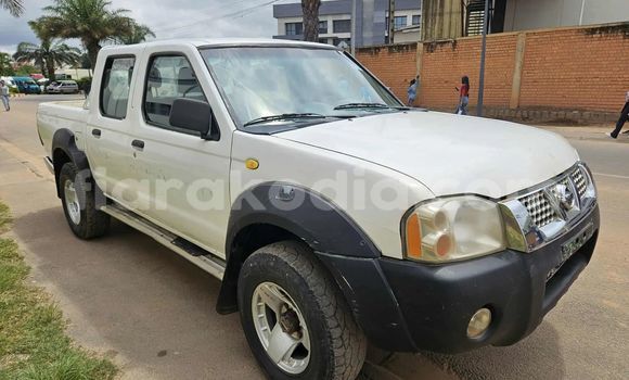 Acheter Occasion Voiture Nissan AD Blanc à Antananarivo, Analamanga Acheter Occasion Voiture Nissan AD Blanc à Antananarivo, Analamanga