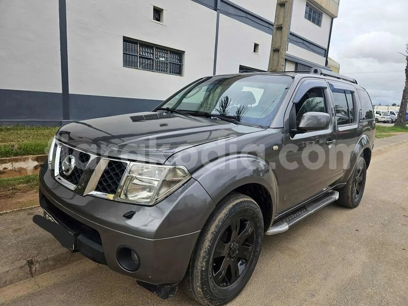 Big with watermark nissan pathfinder analamanga antananarivo 9107