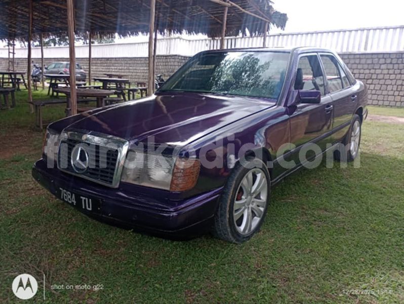 Big with watermark mercedes benz 190 analamanga antananarivo 9111