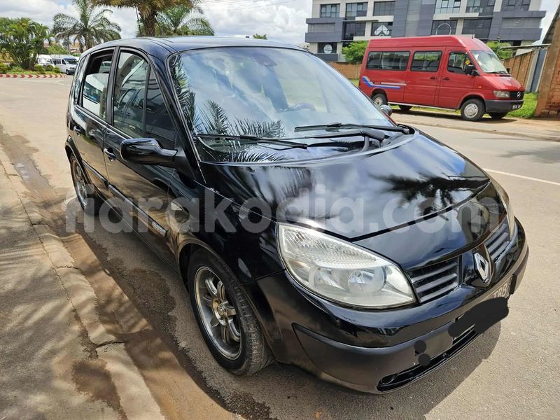 Big with watermark renault scenic analamanga antananarivo 9113