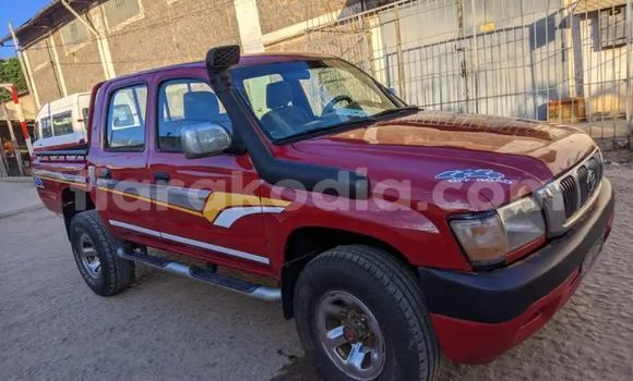 Acheter Occasion Voiture Toyota Hilux Rouge à Antananarivo, Analamanga