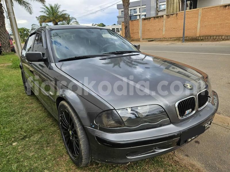 Big with watermark bmw e9 analamanga antananarivo 9121