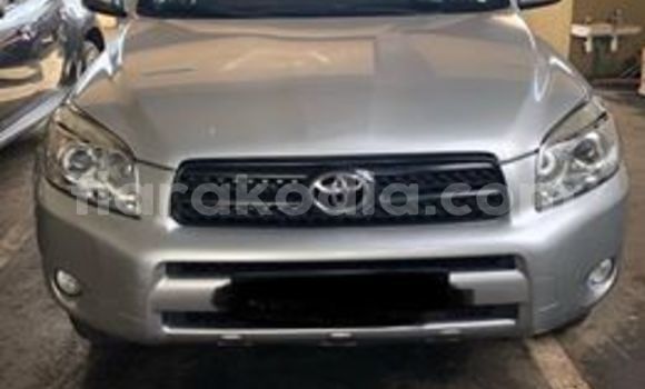 Buy Used Toyota RAV4 Silver Car in Antananarivo in Analamanga Buy Used Toyota RAV4 Silver Car in Antananarivo in Analamanga