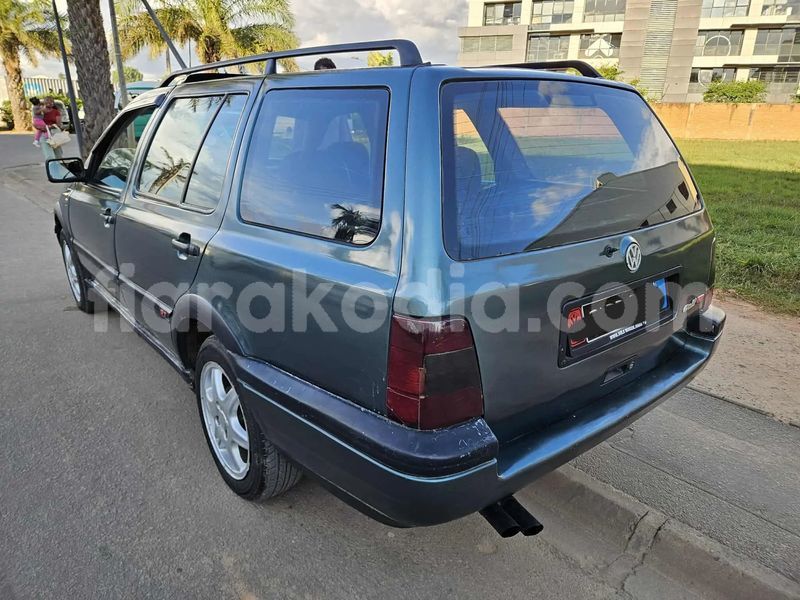 Big with watermark volkswagen golf analamanga antananarivo 9122