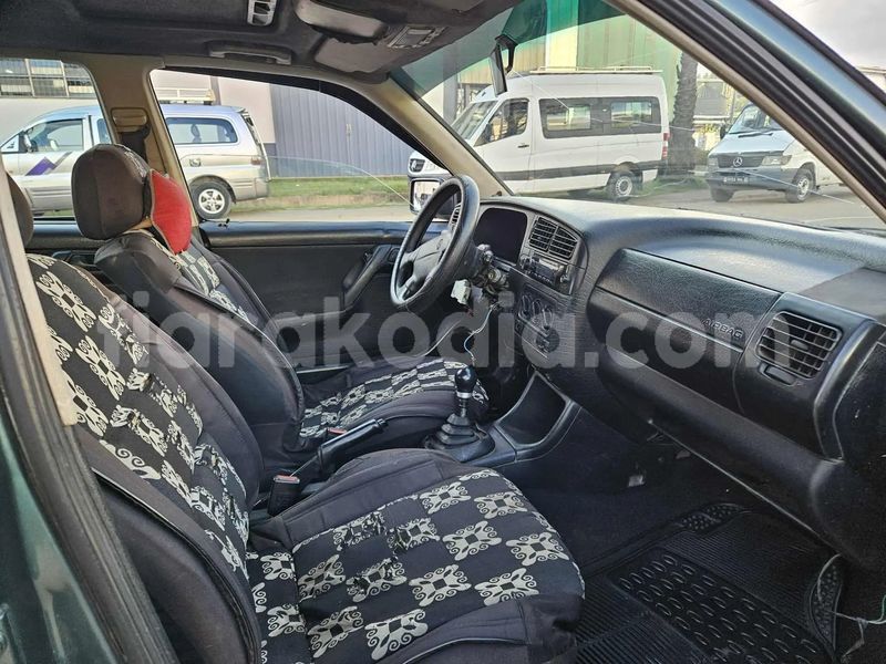 Big with watermark volkswagen golf analamanga antananarivo 9122