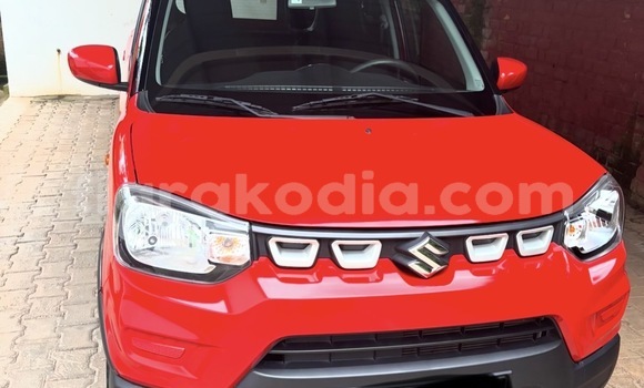 Hividy Suzuki Jimny Red Car in Antananarivo in Analamanga