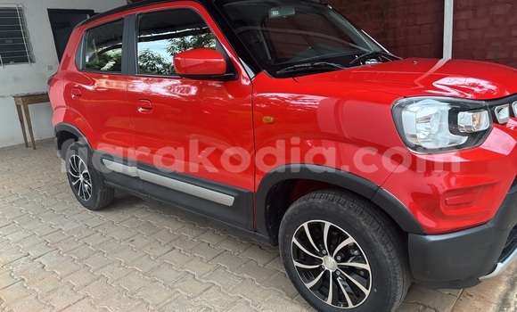 Buy Used Suzuki Jimny Red Car in Antananarivo in Analamanga Buy Used Suzuki Jimny Red Car in Antananarivo in Analamanga
