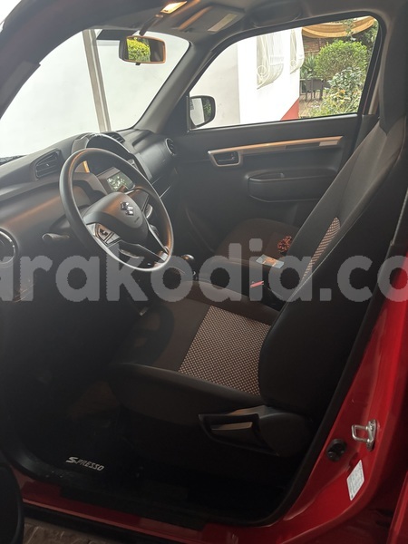 Big with watermark suzuki jimny analamanga antananarivo 9125