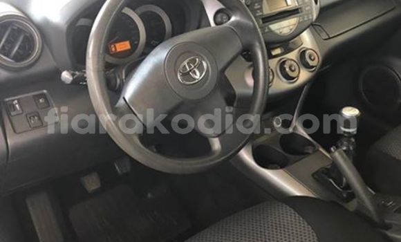 Buy Used Toyota RAV4 Silver Car in Antananarivo in Analamanga Buy Used Toyota RAV4 Silver Car in Antananarivo in Analamanga