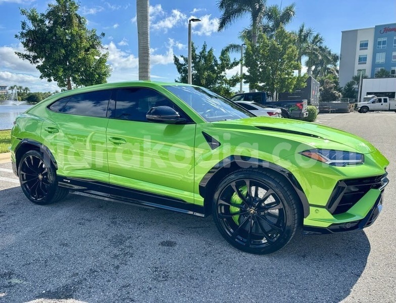 Big with watermark lamborghini urus mahajanga ambato boina 9128