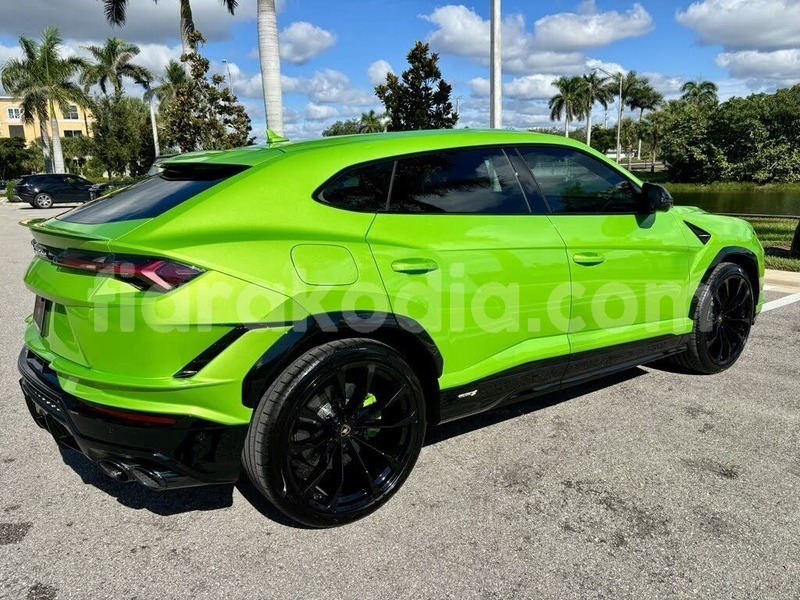 Big with watermark lamborghini urus mahajanga ambato boina 9128