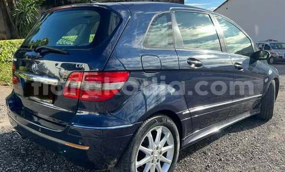 Acheter Occasion Voiture Mercedes Viano Autre à Antananarivo, Analamanga Acheter Occasion Voiture Mercedes Viano Autre à Antananarivo, Analamanga