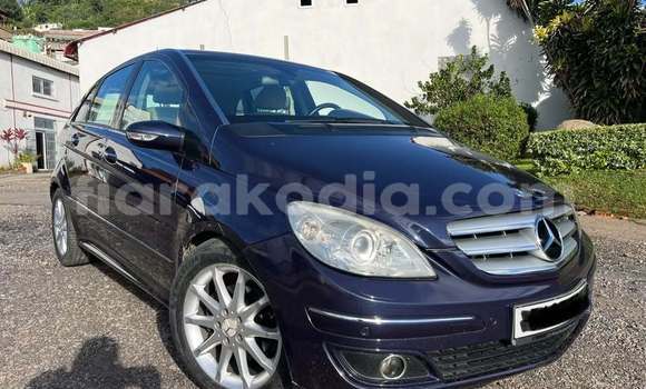 Acheter Occasion Voiture Mercedes Viano Autre à Antananarivo, Analamanga Acheter Occasion Voiture Mercedes Viano Autre à Antananarivo, Analamanga