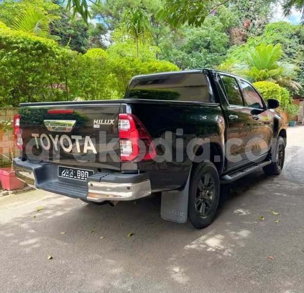 Big with watermark toyota hiace analamanga antananarivo 9137