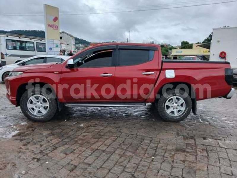 Big with watermark mitsubishi l200 analamanga antananarivo 9139