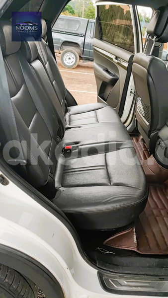 Big with watermark kia sorento analamanga antananarivo 9147