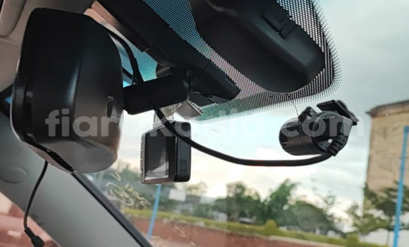 Acheter Occasion Voiture Kia Sorento Blanc à Antananarivo, Analamanga Acheter Occasion Voiture Kia Sorento Blanc à Antananarivo, Analamanga