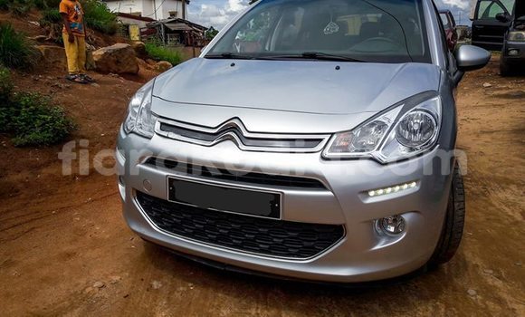 Buy Used Citroen C3 Silver Car in Antananarivo in Analamanga Buy Used Citroen C3 Silver Car in Antananarivo in Analamanga