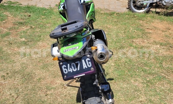 Acheter Occasion Moto Kawasaki KLX Vert à Fianarantsoa, Haute Matsiatra Acheter Occasion Moto Kawasaki KLX Vert à Fianarantsoa, Haute Matsiatra
