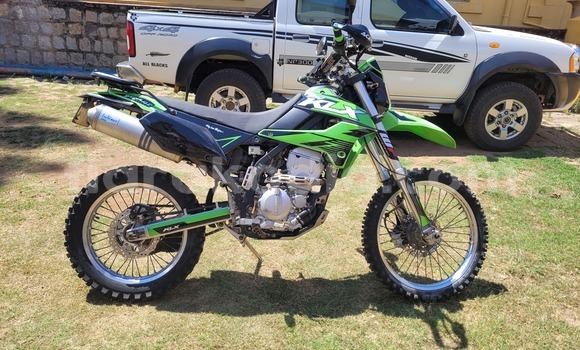 Acheter Occasion Moto Kawasaki KLX Vert à Fianarantsoa, Haute Matsiatra Acheter Occasion Moto Kawasaki KLX Vert à Fianarantsoa, Haute Matsiatra
