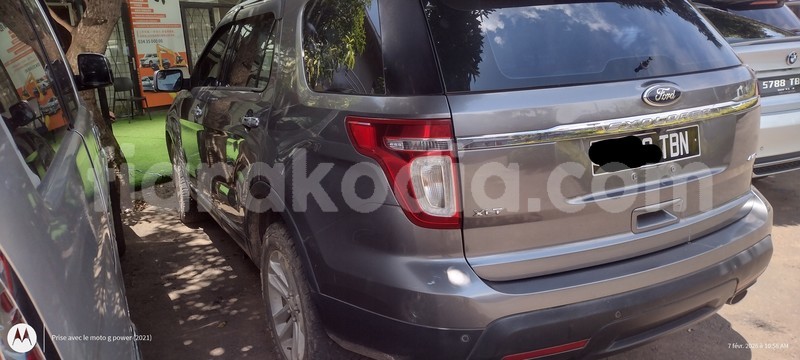 Big with watermark ford explorer analamanga antananarivo 9155