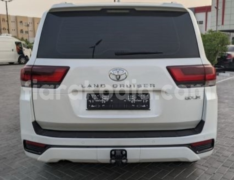Big with watermark toyota land cruiser analamanga antananarivo 9160