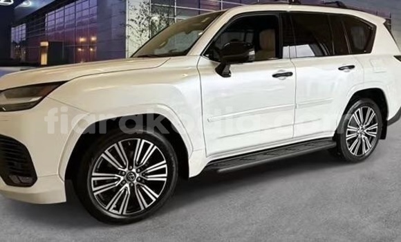 Acheter Occasion Voiture Lexus LX Blanc à Antananarivo, Analamanga Acheter Occasion Voiture Lexus LX Blanc à Antananarivo, Analamanga