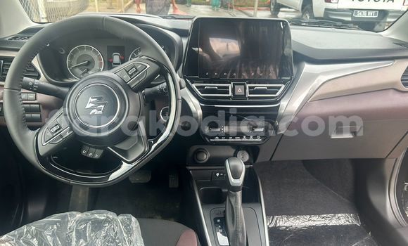 Acheter Neuf Voiture Suzuki Fronx Noir à Antananarivo, Analamanga Acheter Neuf Voiture Suzuki Fronx Noir à Antananarivo, Analamanga