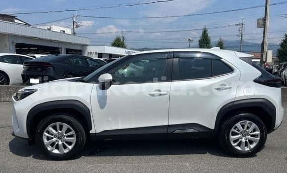 Acheter Occasion Voiture Toyota Yaris Other à Antananarivo, Analamanga Acheter Occasion Voiture Toyota Yaris Other à Antananarivo, Analamanga