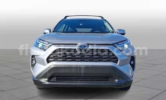 Acheter Occasion Voiture Toyota RAV4 Gris à Antananarivo, Analamanga Acheter Occasion Voiture Toyota RAV4 Gris à Antananarivo, Analamanga