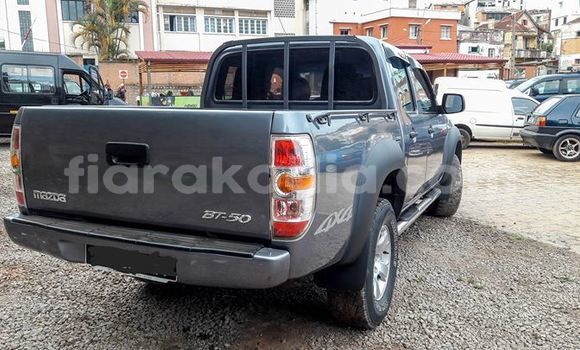 Buy Used Mazda BT-50 Blue Car in Antananarivo in Analamanga Buy Used Mazda BT-50 Blue Car in Antananarivo in Analamanga