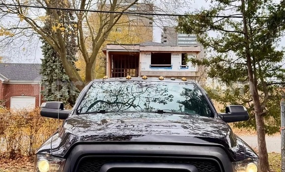 Hividy Dodge RAM Black Car in Antananarivo in Analamanga Hividy Dodge RAM Black Car in Antananarivo in Analamanga