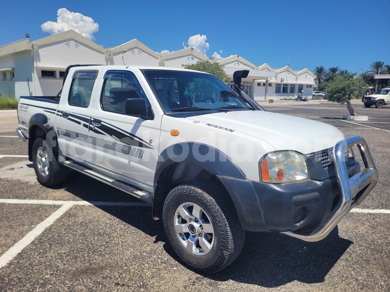 Big with watermark nissan np 300 vakinankaratra antsirabe 9198