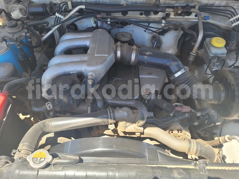 Big with watermark nissan np 300 vakinankaratra antsirabe 9198