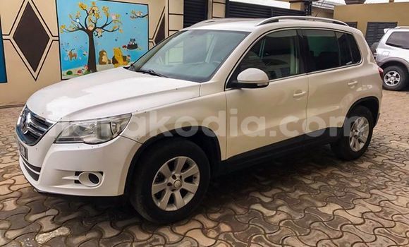 Acheter Occasion Voiture Volkswagen Tiguan Blanc à Antananarivo, Analamanga Acheter Occasion Voiture Volkswagen Tiguan Blanc à Antananarivo, Analamanga