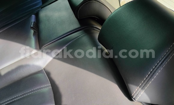 Hividy Chevrolet Cruze fotsy Car in Antananarivo in Analamanga Hividy Chevrolet Cruze fotsy Car in Antananarivo in Analamanga