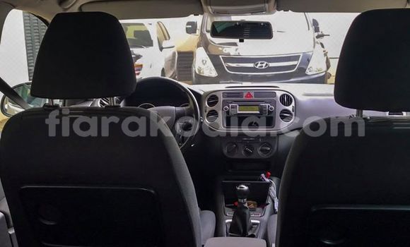 Acheter Occasion Voiture Volkswagen Tiguan Blanc à Antananarivo, Analamanga Acheter Occasion Voiture Volkswagen Tiguan Blanc à Antananarivo, Analamanga