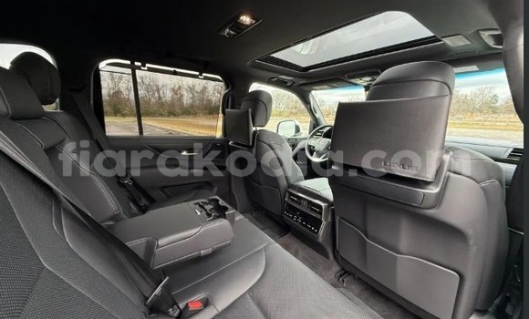 Buy Used Lexus LX Other Car in Ambatoboeny (Ambato Boeny) in Boeny Buy Used Lexus LX Other Car in Ambatoboeny (Ambato Boeny) in Boeny