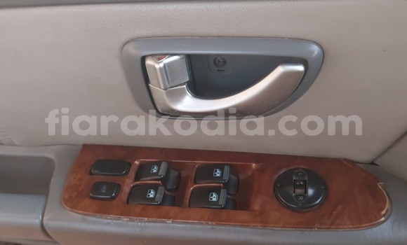 Buy Used Hyundai Terracan Black Car in Mahajanga in Boeny Buy Used Hyundai Terracan Black Car in Mahajanga in Boeny