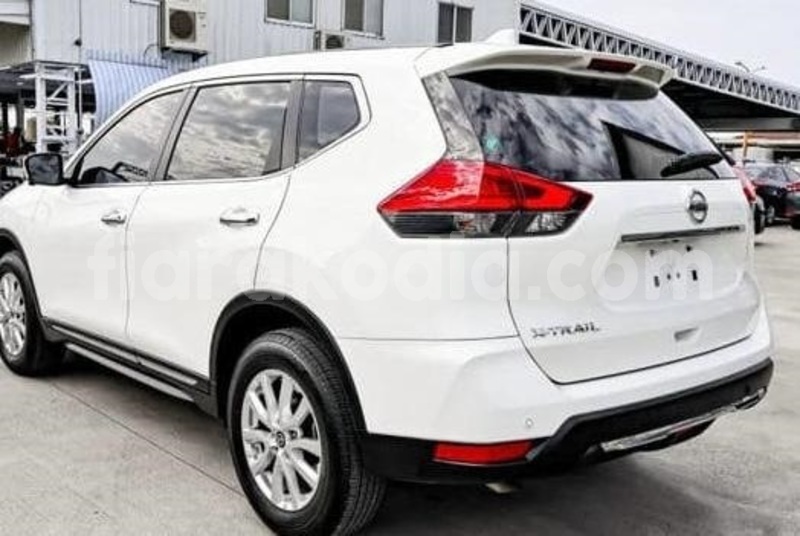 Big with watermark nissan x trail analamanga antananarivo 9215