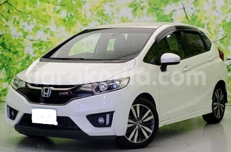 Big with watermark honda fit analamanga antananarivo 9216
