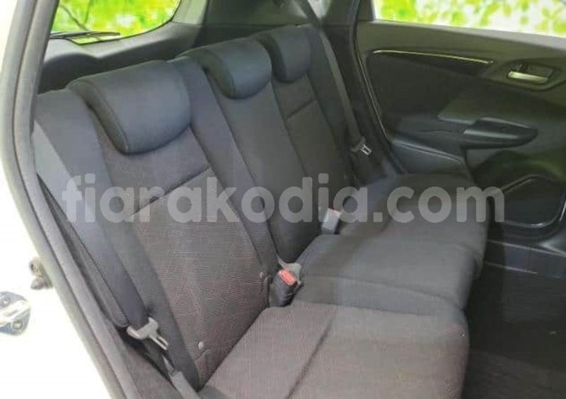 Big with watermark honda fit analamanga antananarivo 9216
