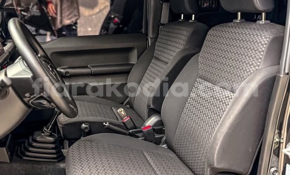 Buy Used Suzuki Jimny Black Car in Antananarivo in Analamanga Buy Used Suzuki Jimny Black Car in Antananarivo in Analamanga