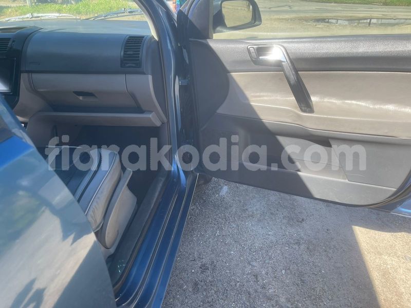 Big with watermark volkswagen polo atsinanana toamasina 9226