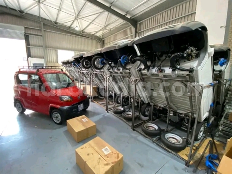 Big with watermark bajaj qute melaky ambatomainty 9227